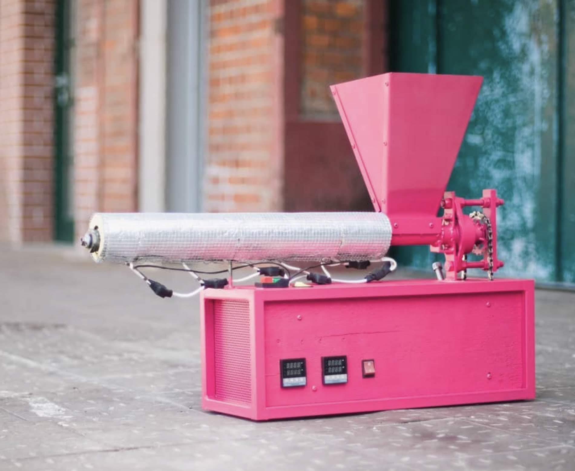 Build an Extrusion Machine · Precious Plastic Toolbox